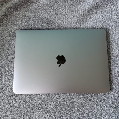 Apple MacBook Air 13” 2020 M1 256GB SSD Plata (Usado) | Excelente Funcionamiento